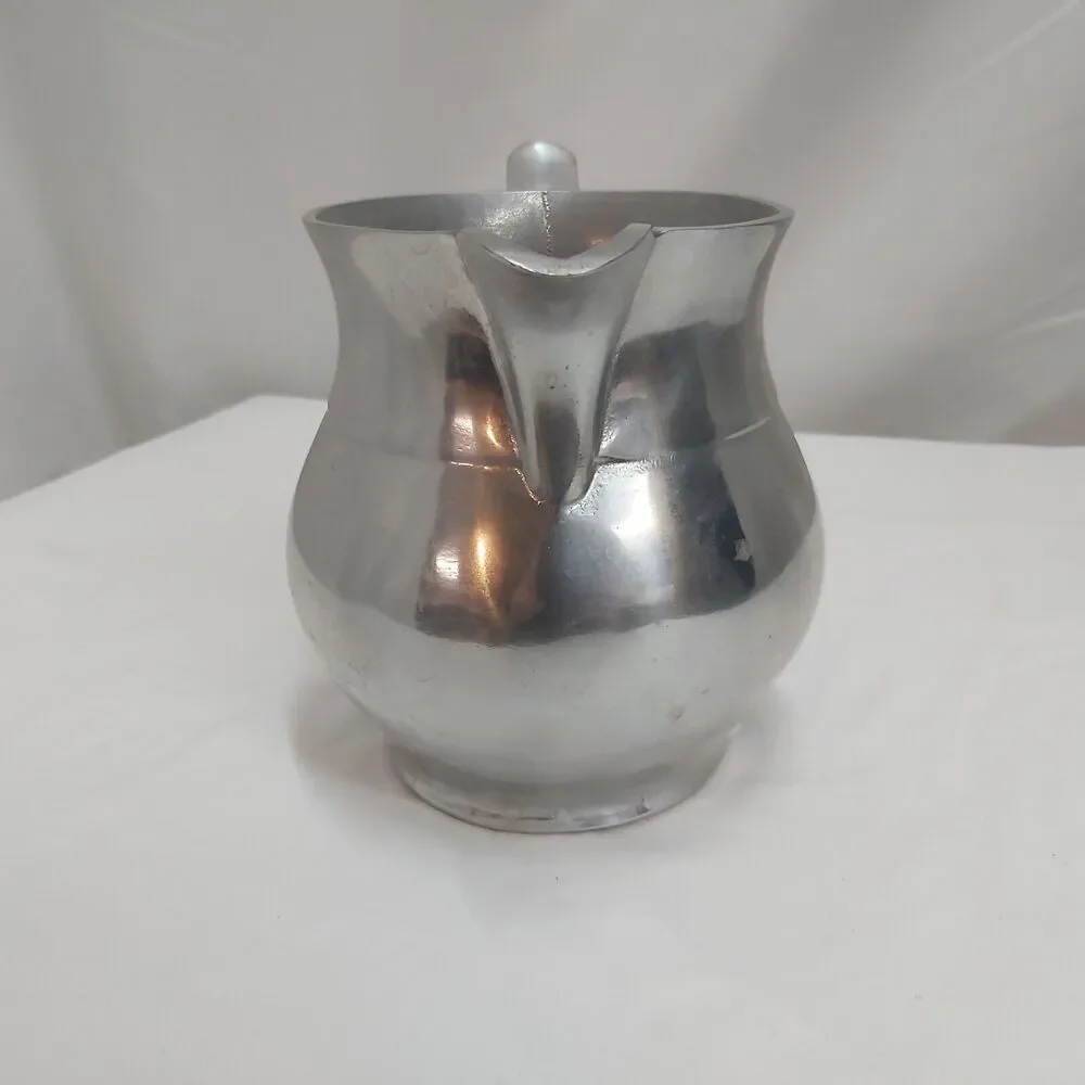 Vintage Wilton Armetal Mount Joy PA Pewter Tavern Pitcher